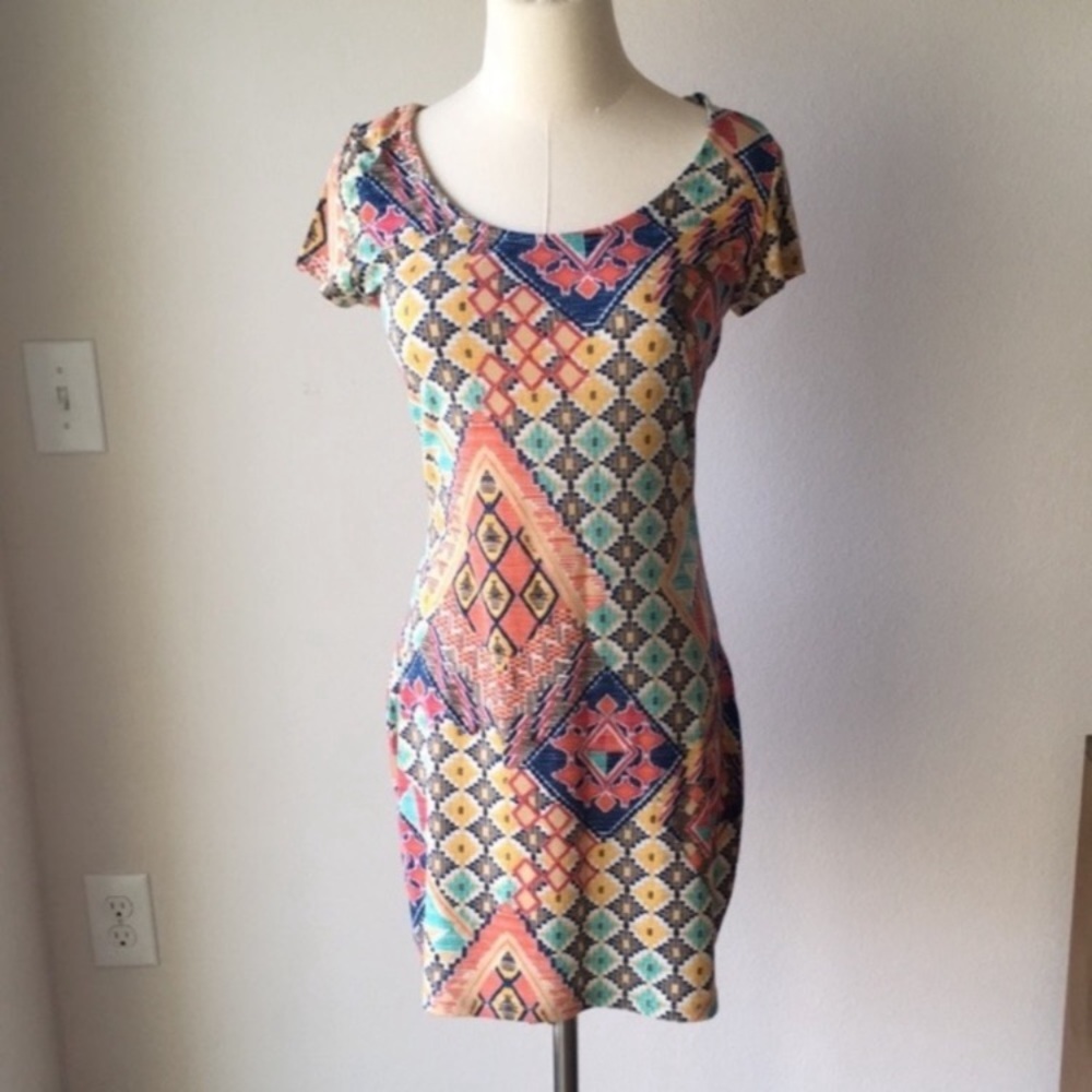 NWOT Geometric Print Dress